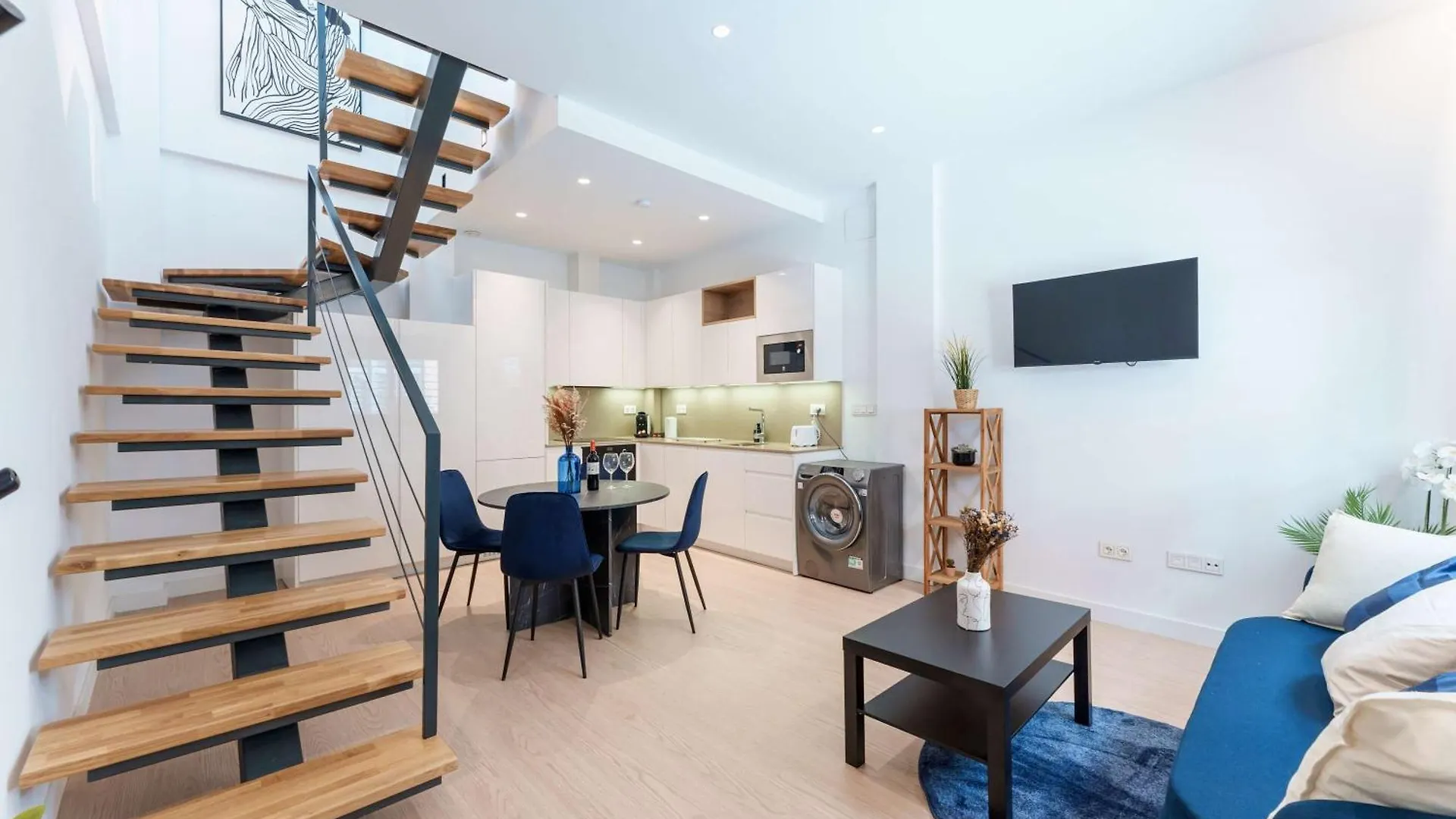 Casa vacanze Stylish 3Bd With Rooftop Jacuzzi - Las Artes Málaga
